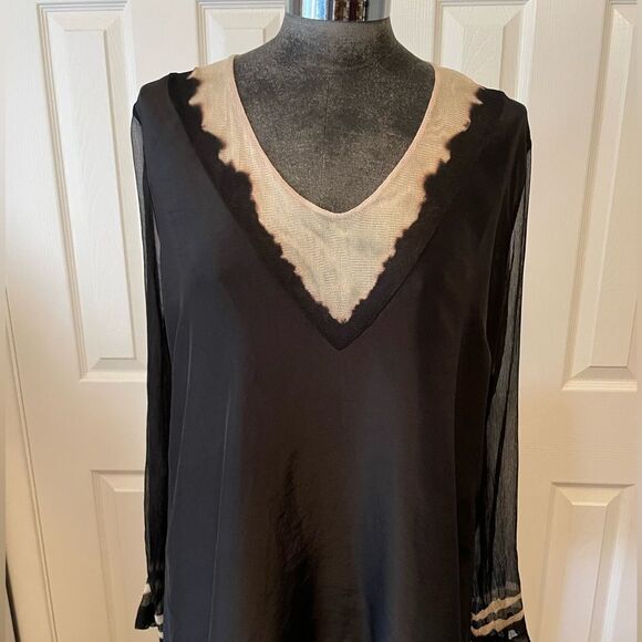 Viviana Uchitel Silk Blouse size 2 - Picture 10 of 10